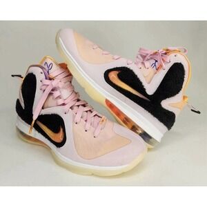 Size 8 Nike LeBron 9King of LA (2022)